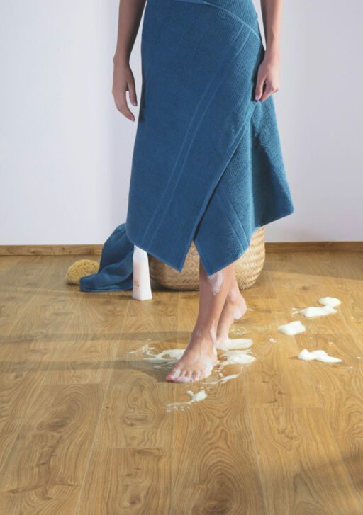 QuickStep Alpha Blos Base, Cottage Oak Natural Vinyl Flooring, 189x4x1251mm Image 2