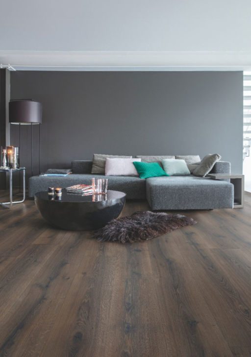 QuickStep Majestic Desert Oak Brushed Dark Brown Laminate Flooring, 9.5mm Image 2
