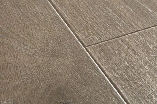 QuickStep Majestic Woodland Oak Brown Laminate Flooring, 9.5mm Image 4