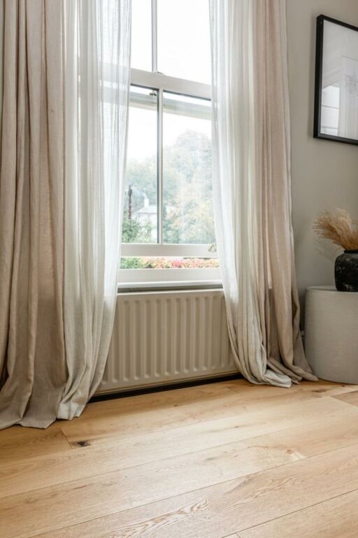 Tradition Life Honey Engineered Oak Flooring, Brushed, Lacquered, 190x14x1900mm